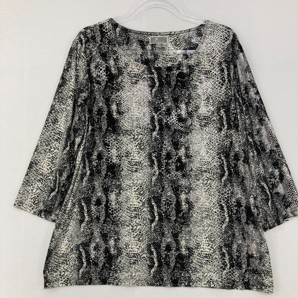JM Collection size XL Gray Animal Print 3/4 Sleeve Stretch Knit Round Neck‎ Top
